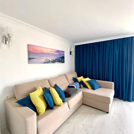 Panoramic View With Big Terrace Адехе