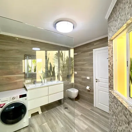 Panoramic View With Big Terrace Appartamento *